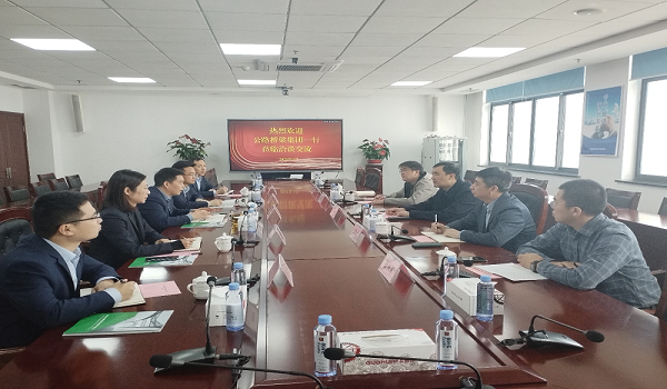 张涛拜访国泰租赁有限公司