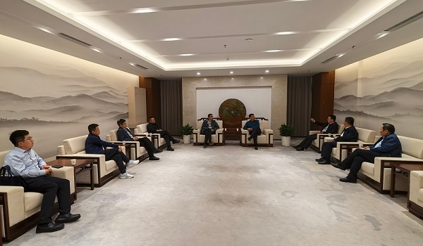 张涛到西安开展商务活动